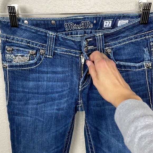 Miss Me Boot Cut Jeans Jeweled Rhinestone Bling Low Rise Y2K Sz 27 - Picture 4 of 14